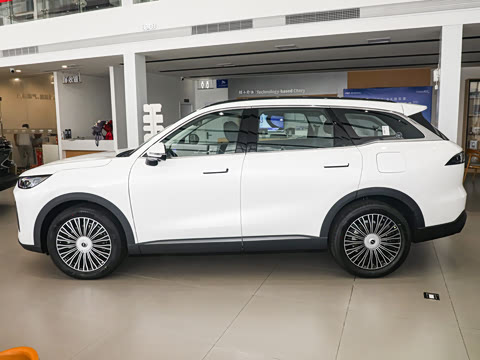 2025�� 120 ���������콢PLUS 7�� �������