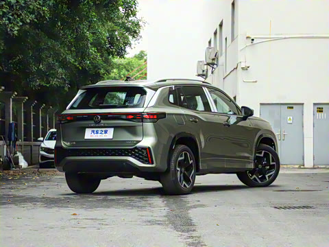 2025�� ̽��L 330TSI ������ӢCity��