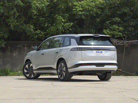 2025�� 210Ultra�Ǽݰ� 6��