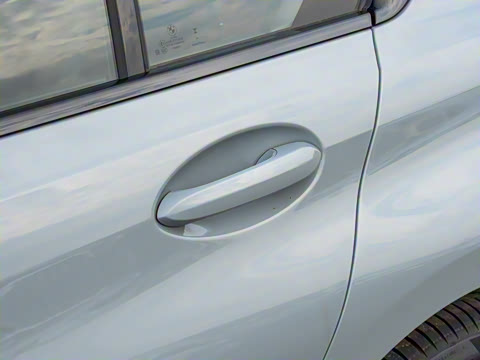 2025�� 330i M�˶���ҹ��װ