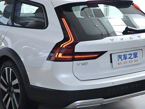 2024�� Cross Country B5 AWD �����