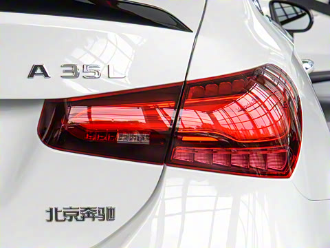 2025�� �Ŀ� AMG A 35 L 4MATIC