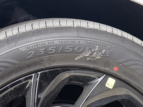 2025�� 2.0T ���л춯��