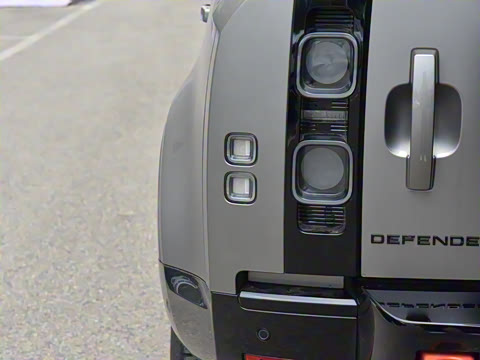 2025�� 110 3.0T P400 X