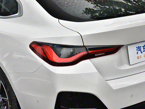 2024�� 425i Gran Coupe M�˶���װ