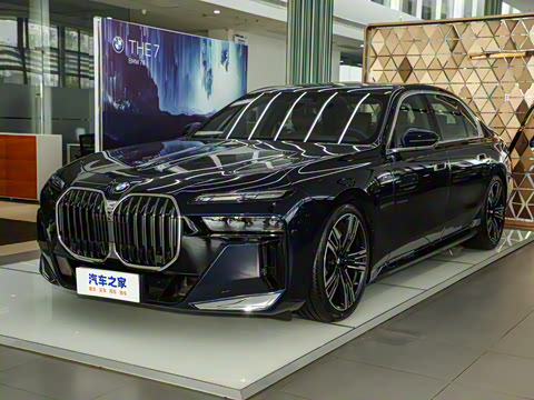 2023�� 740Li ������ M�˶���װ