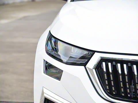 2025�� TSI380 7�������콢��