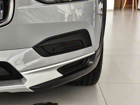 2025�� Cross Country B5 AWD ��Զ��