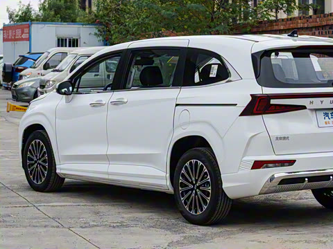 2024�� 270TGDi LUX ����