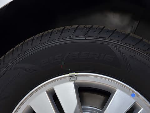 2024�� 2.0L �ֶ�������CNG 9��