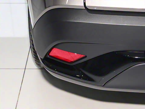 2024�� 2.0L ���ܵ��˫�� ���Ȱ�