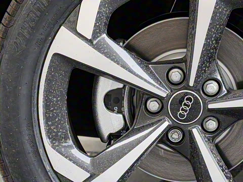 2025�� quattro 45�����ذ� 35TFSI ʱ�ж�����