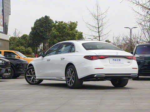 2025�� �Ŀ� E 300 L ʱ����