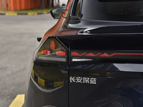 2025�� 520Max ��ΪǬ���Ǽ�ADS SE�����