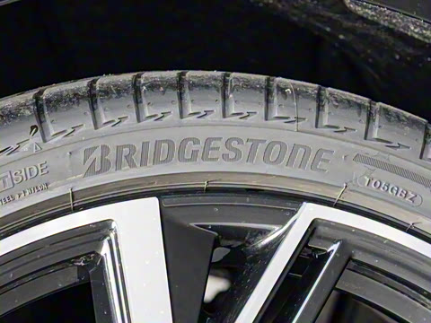 2025�� 55 TFSI quattro ������