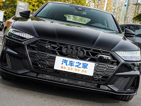 2025�� 55 TFSI quattro ������