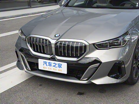 2024�� 530Li ������ M�˶���װ