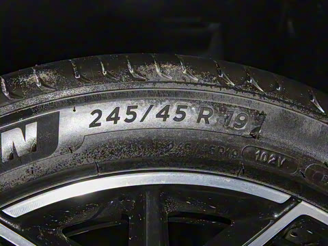 2025��  ���� ����� 710 Զ����