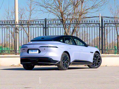 2025�� Max���̰�