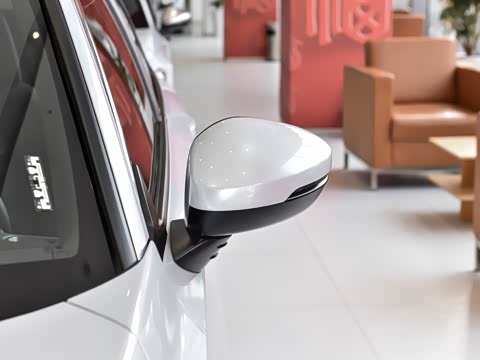 2025�� 2.0L e:HEV �춯Plus