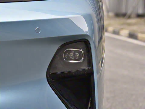 2025�� 300Ultra  �����Ǽ�AD PRO���̰�