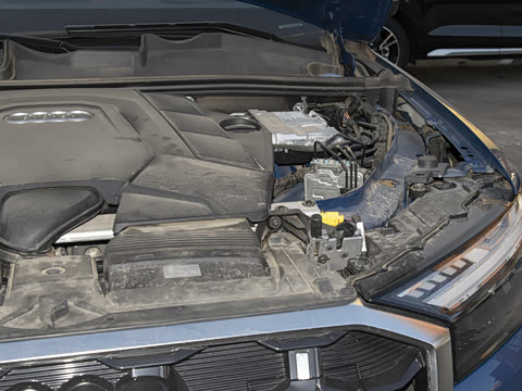 2024�� 55 TFSI quattro S line�����