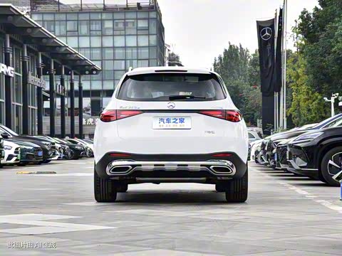 2024��  �Ŀ� GLC 260 L 4MATIC ������ 5��