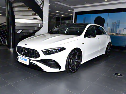 2025�� AMG A 35 4MATIC