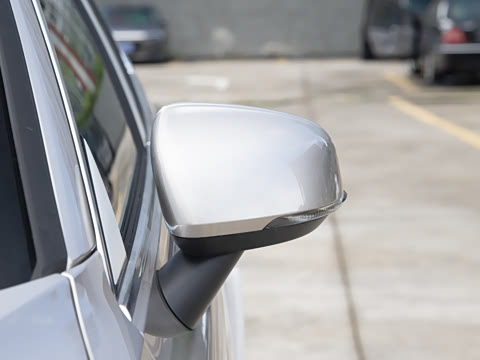 2025�� B4 ���ݺ�����