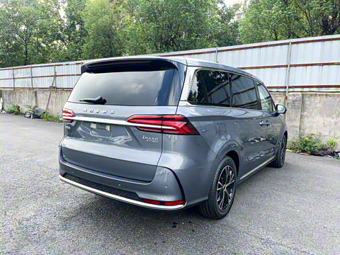 2023�� 400TGI Խ����