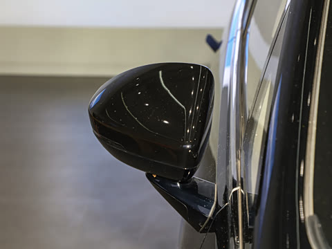 2023�� 460 Pro ��Ϭ��