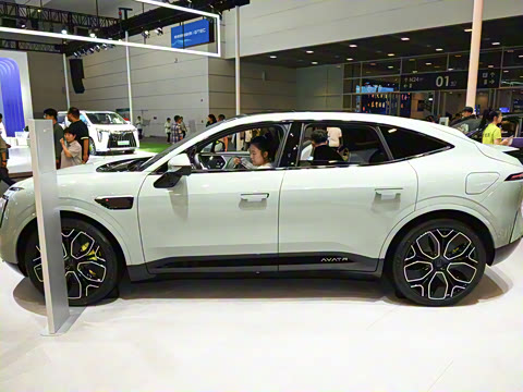 2024�� 700 �����������Ƽ���