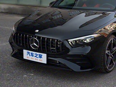 2025�� AMG A 35 4MATIC