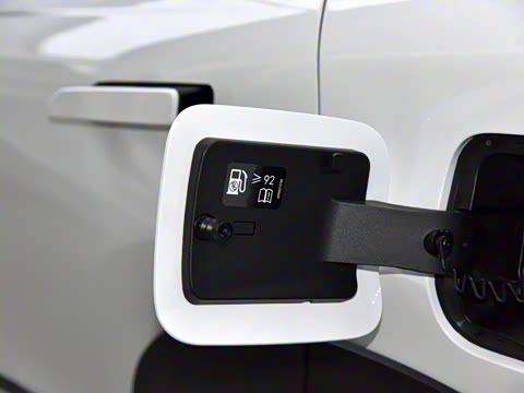 2025�� ���ܰ� 1.6T ��������