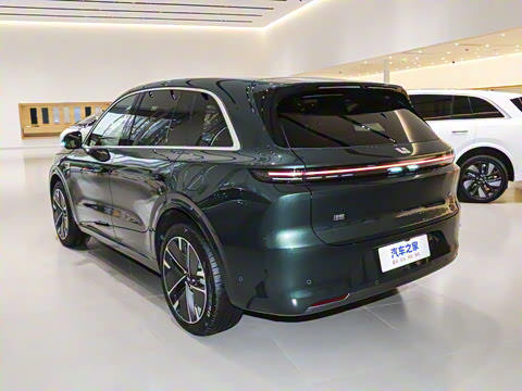 2025�� Max ���ܻ��°�