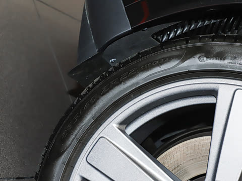 2025�� Cayenne 3.0T ���۰�