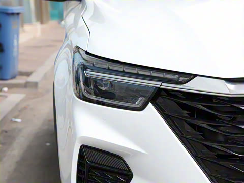 2025�� PLUS 330TGI �Զ��쳱�ǻݰ�