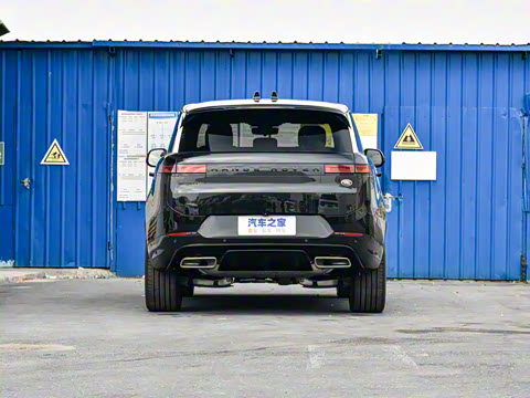 2025�� 400PS Dynamic HSE