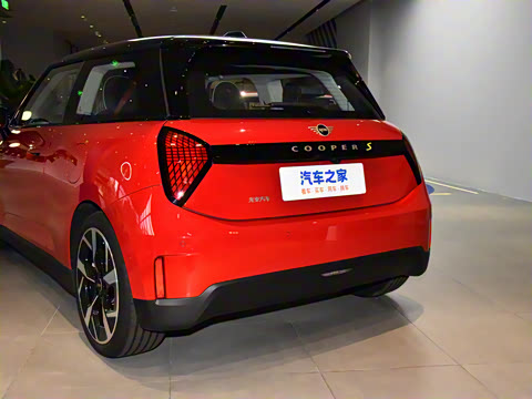 2024�� 452km COOPER SE ������