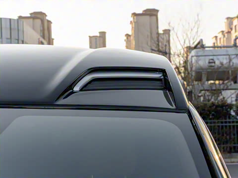 2025�� 2.0T ��� Ӱ����ʦ