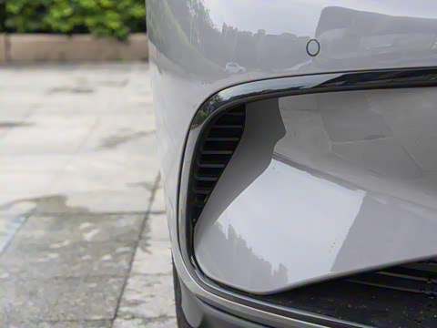 2025�� EV 605KM�����