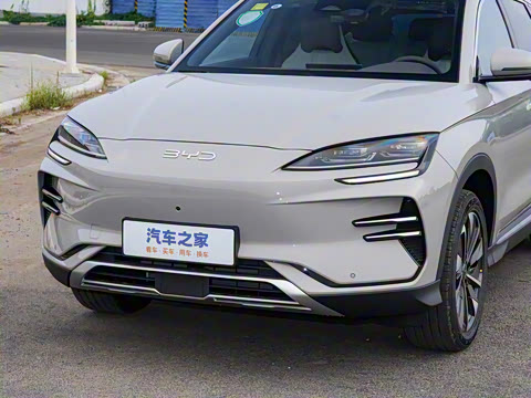 2025�� EV 520km �����