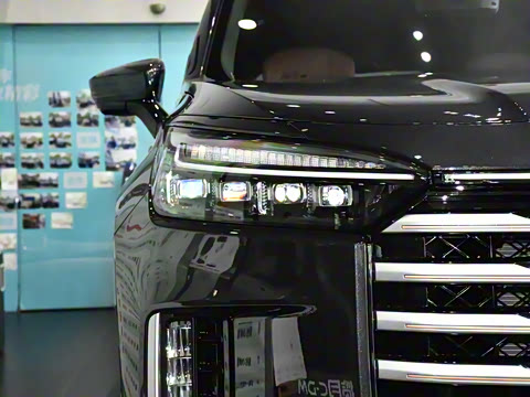 2025�� 180 ��������Ultra���� 7��