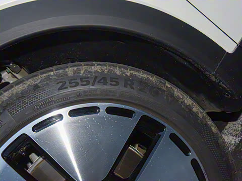 2025�� ������������������