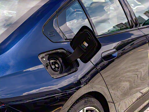 2024�� xDrive M60