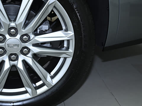 2022�� 2.0T �������������ͱ�׼��