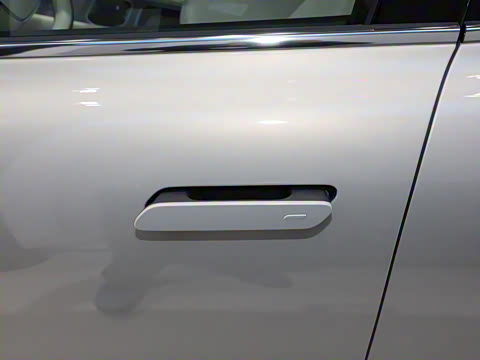 2024�� EV 510km ���а�