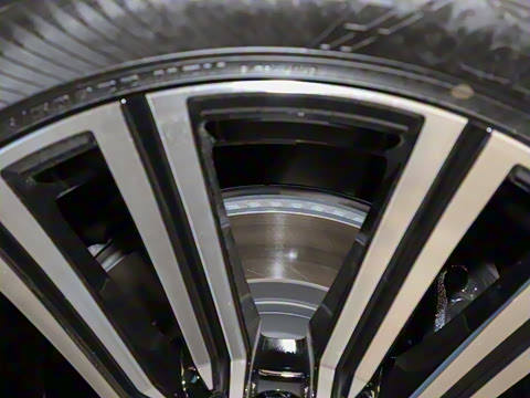 2025�� 700h ����