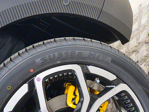 2024�� ľ���� 401km ������ 126kW