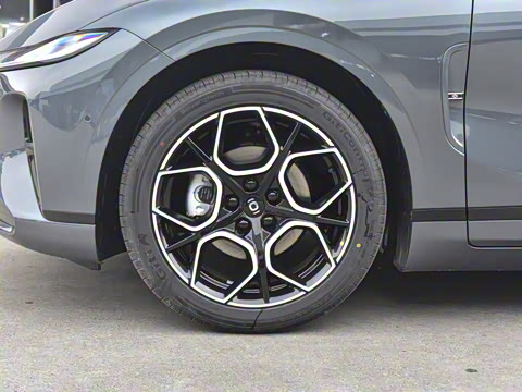 2025��  ���� ����� 625 �콢��